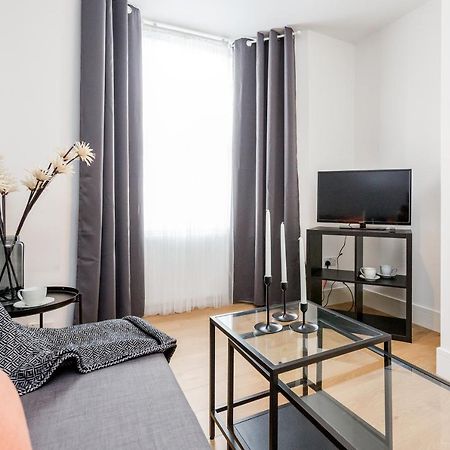 2 Bedrooms Serviced Apartment Excel Exhibition Centre, O2 Arena, Stratford Olympic City, Forest Gate, Central Londra Exterior foto