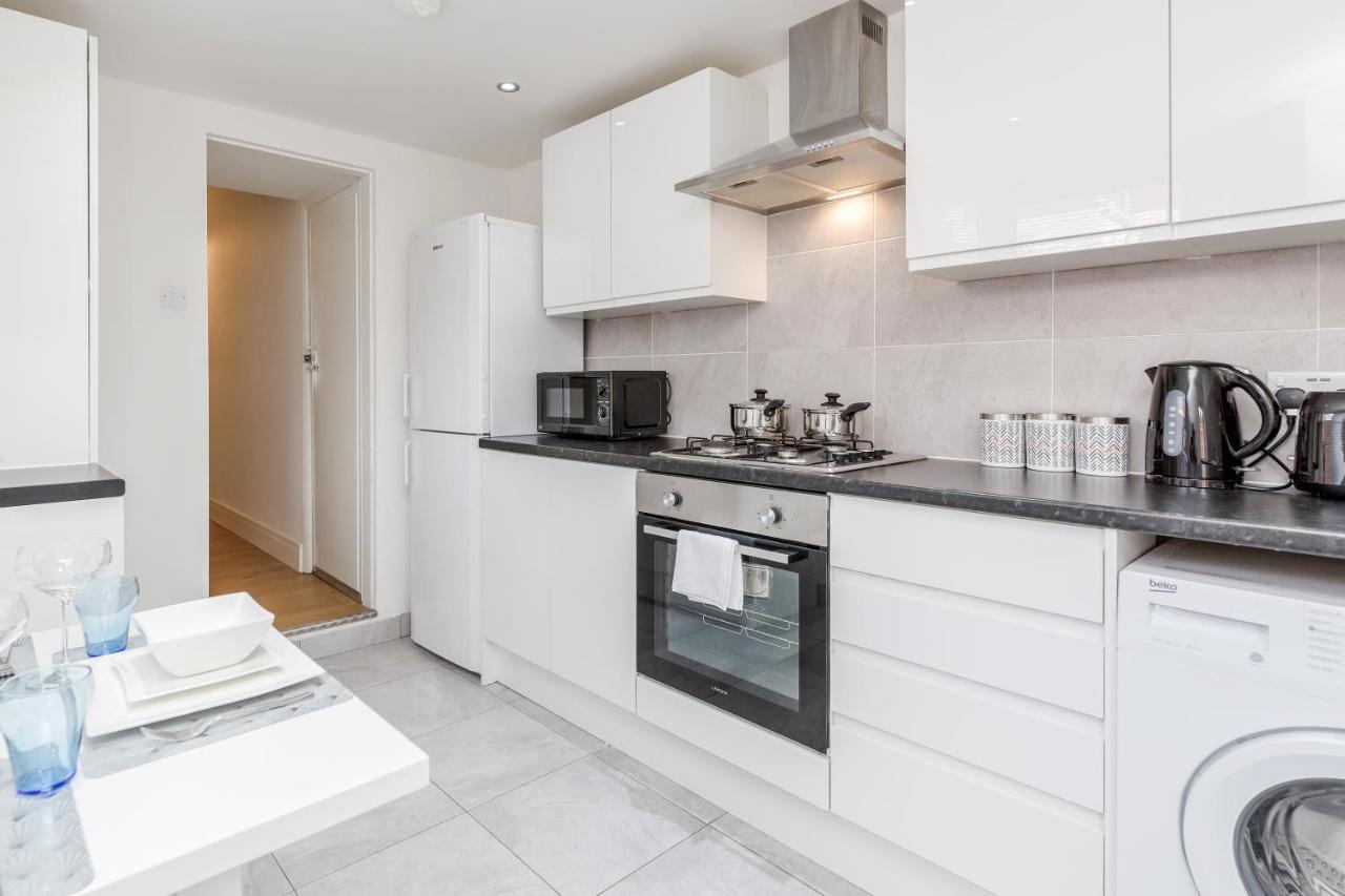 2 Bedrooms Serviced Apartment Excel Exhibition Centre, O2 Arena, Stratford Olympic City, Forest Gate, Central Londra Exterior foto